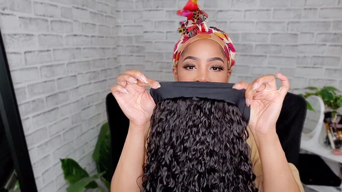 Buying a Headband Wig For the Summer